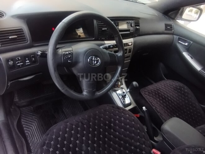 Toyota Corolla-8