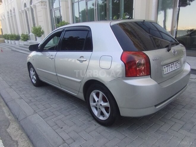 Toyota Corolla-5