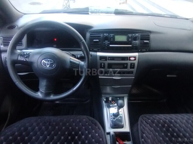 Toyota Corolla-7