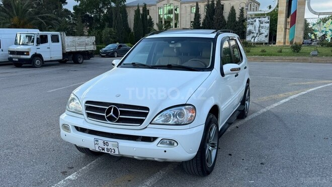 Mercedes ML 320-1