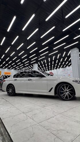 BMW 523d-4