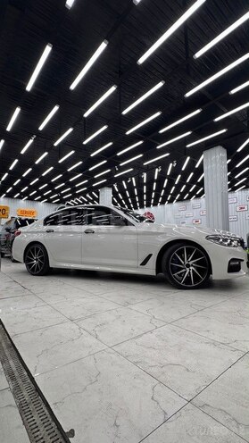 BMW 523d-3
