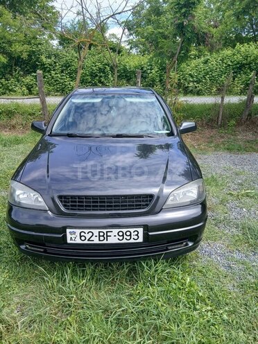 Opel Astra-1