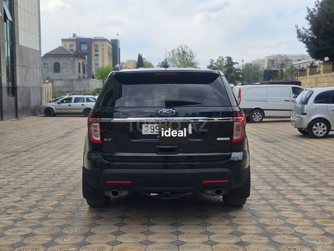 Ford Explorer-9
