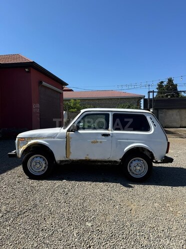 LADA (VAZ) Niva-2