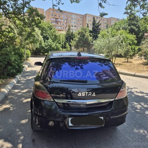 Opel Astra-2
