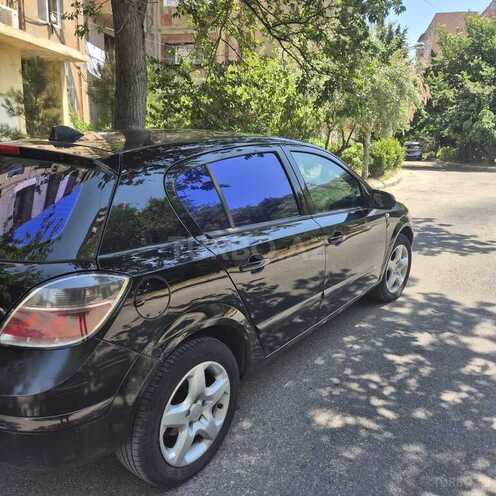 Opel Astra-7