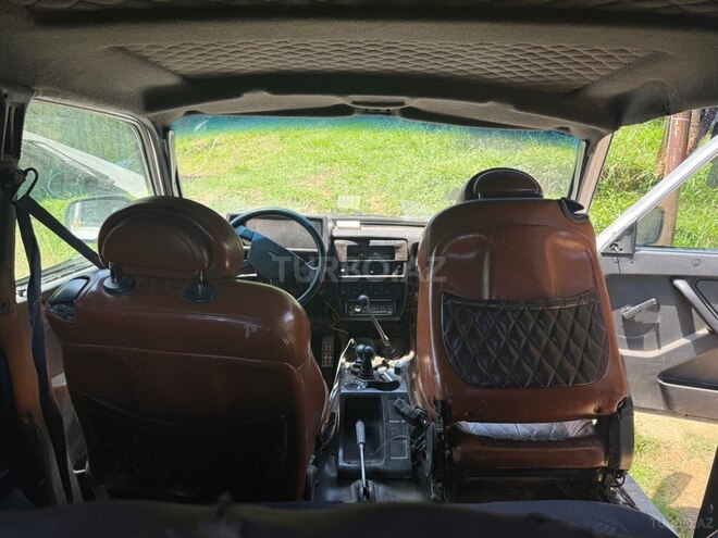 LADA (VAZ) Niva-5