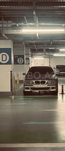 BMW 523-5