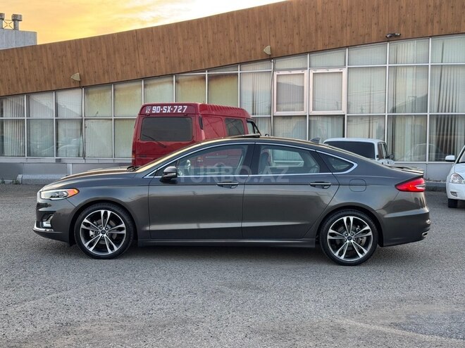 Ford Fusion (North America)-4