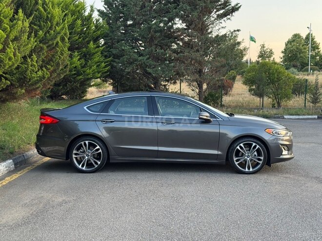 Ford Fusion (North America)-5