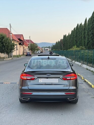 Ford Fusion (North America)-8