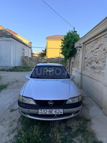 Opel Vectra-1