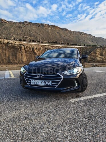 Hyundai Elantra-5