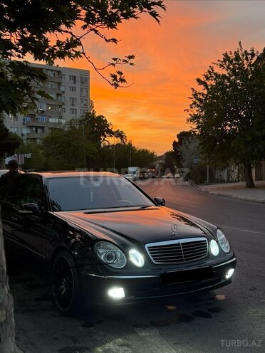 Mercedes E 240-9