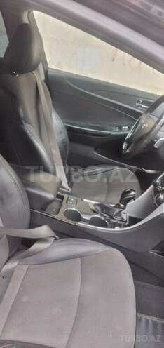 Hyundai Sonata-7