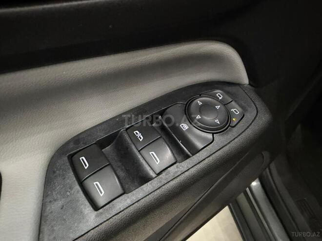 Chevrolet Equinox-15
