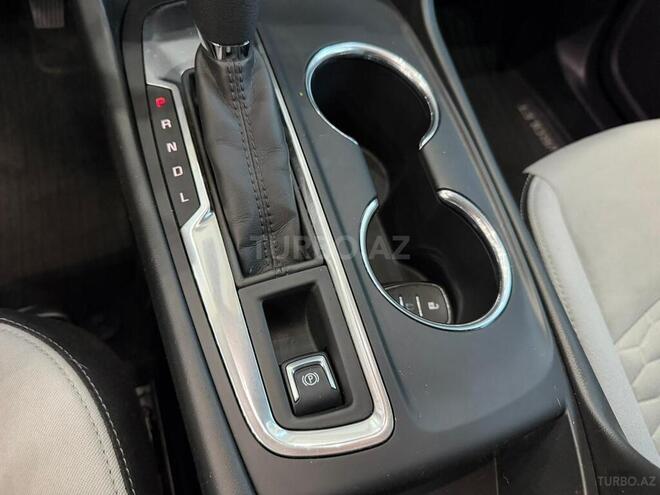 Chevrolet Equinox-13