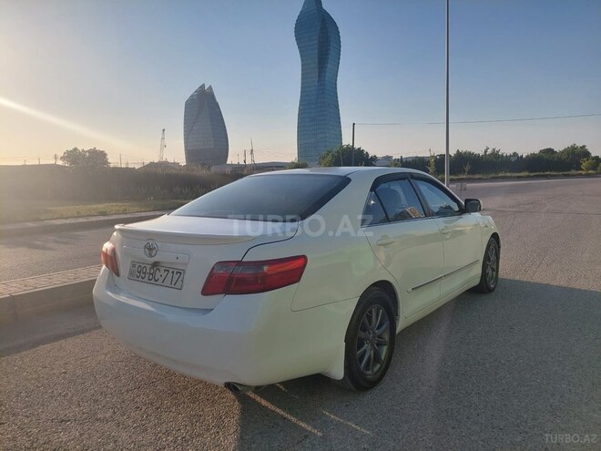 Toyota Camry-4