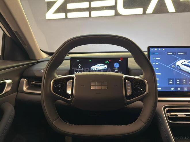 Geely Galaxy A7-5