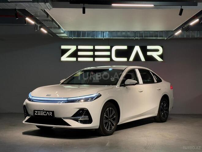 Geely Galaxy A7-1