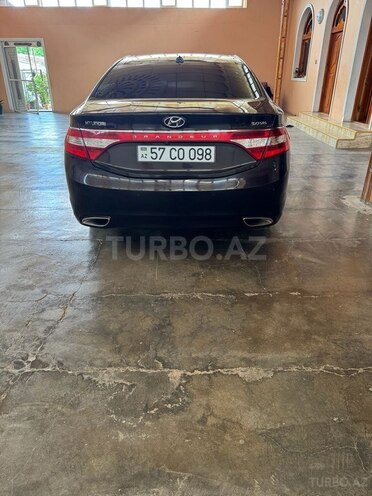 Hyundai Grandeur-2