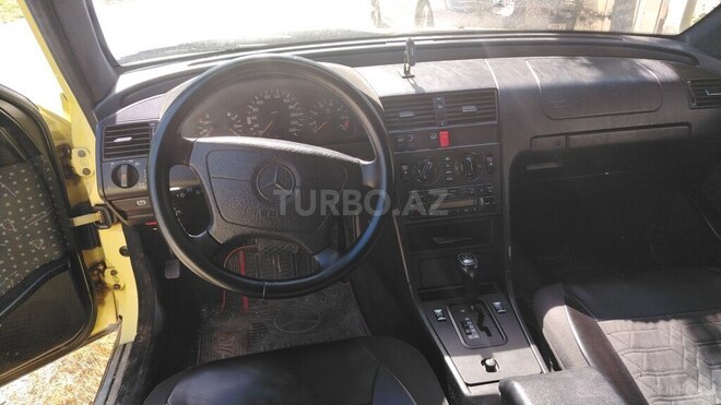 Mercedes C 180-4