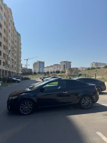 Kia Cerato Koup-8