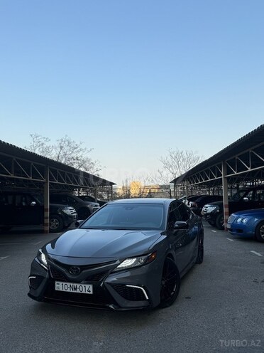 Toyota Camry-2
