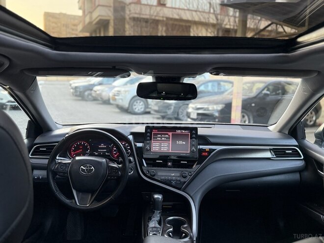 Toyota Camry-10