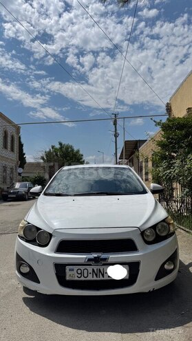 Chevrolet Aveo-3