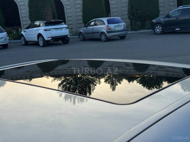 Mercedes E 240-10