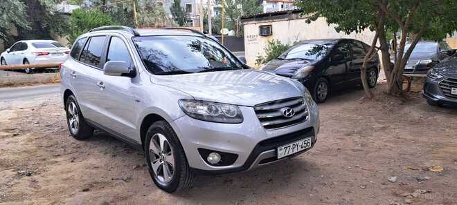 Hyundai Santa Fe-4