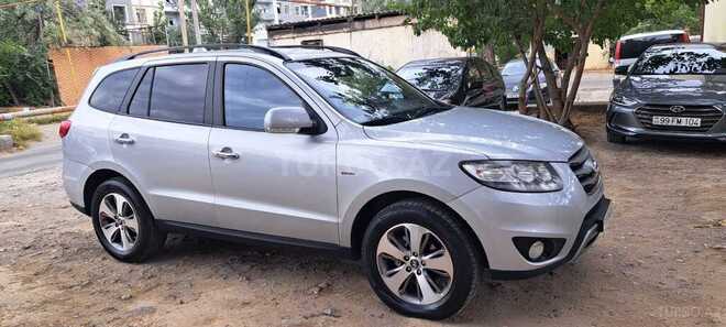 Hyundai Santa Fe-5