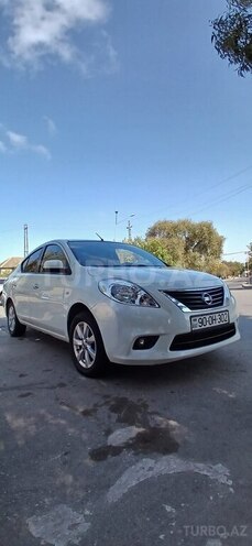 Nissan Sunny-4