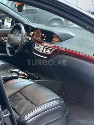 Mercedes S 63 AMG-6