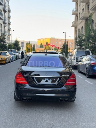 Mercedes S 63 AMG-4
