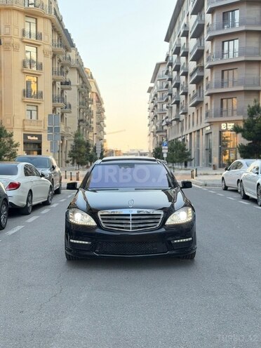 Mercedes S 63 AMG-3