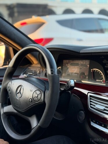 Mercedes S 63 AMG-17