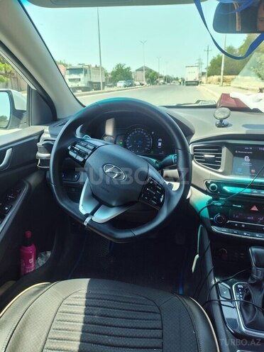 Hyundai IONIQ-5