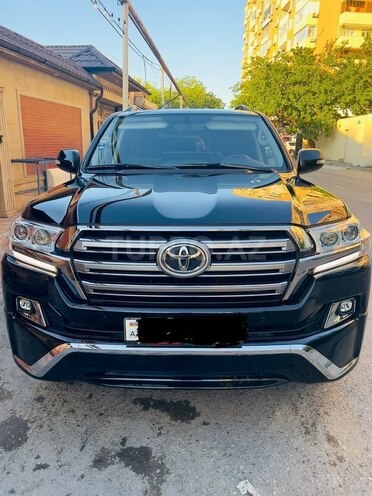 Toyota Land Cruiser-11