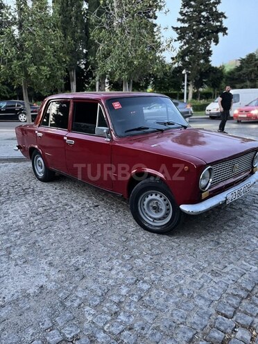 LADA (VAZ) 21011-3