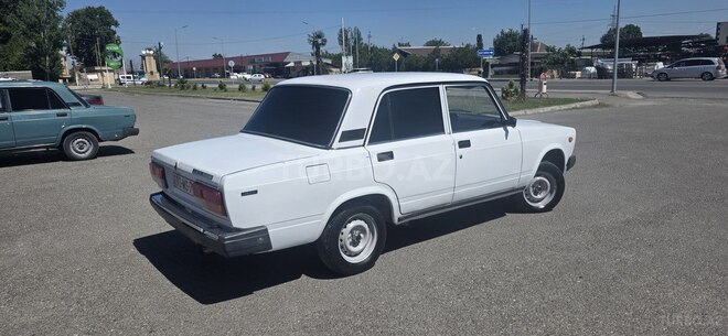 LADA (VAZ) 2107-6