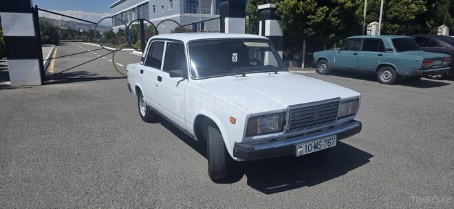 LADA (VAZ) 2107-5