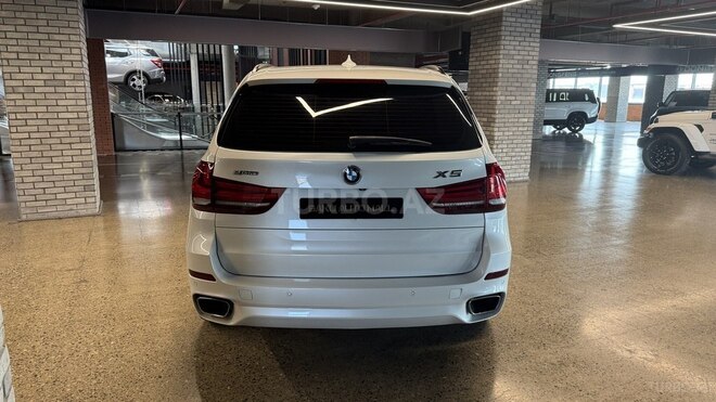 BMW X5-7