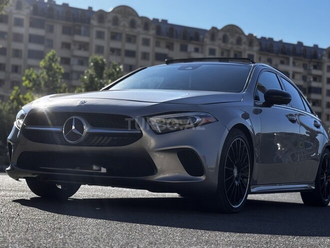 Mercedes A 220-9