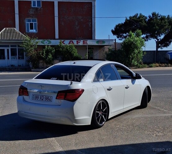 Chevrolet Cruze-5