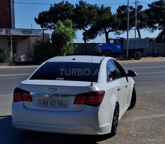 Chevrolet Cruze-6