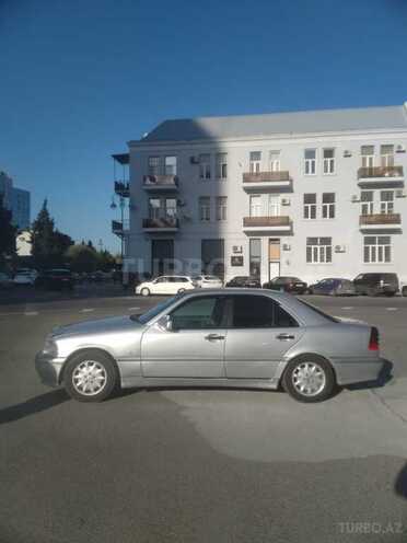 Mercedes C 200-9