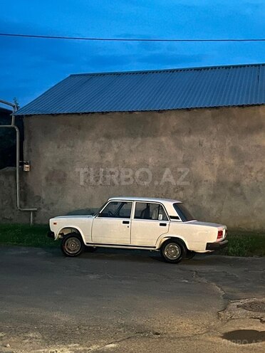 LADA (VAZ) 2107-4